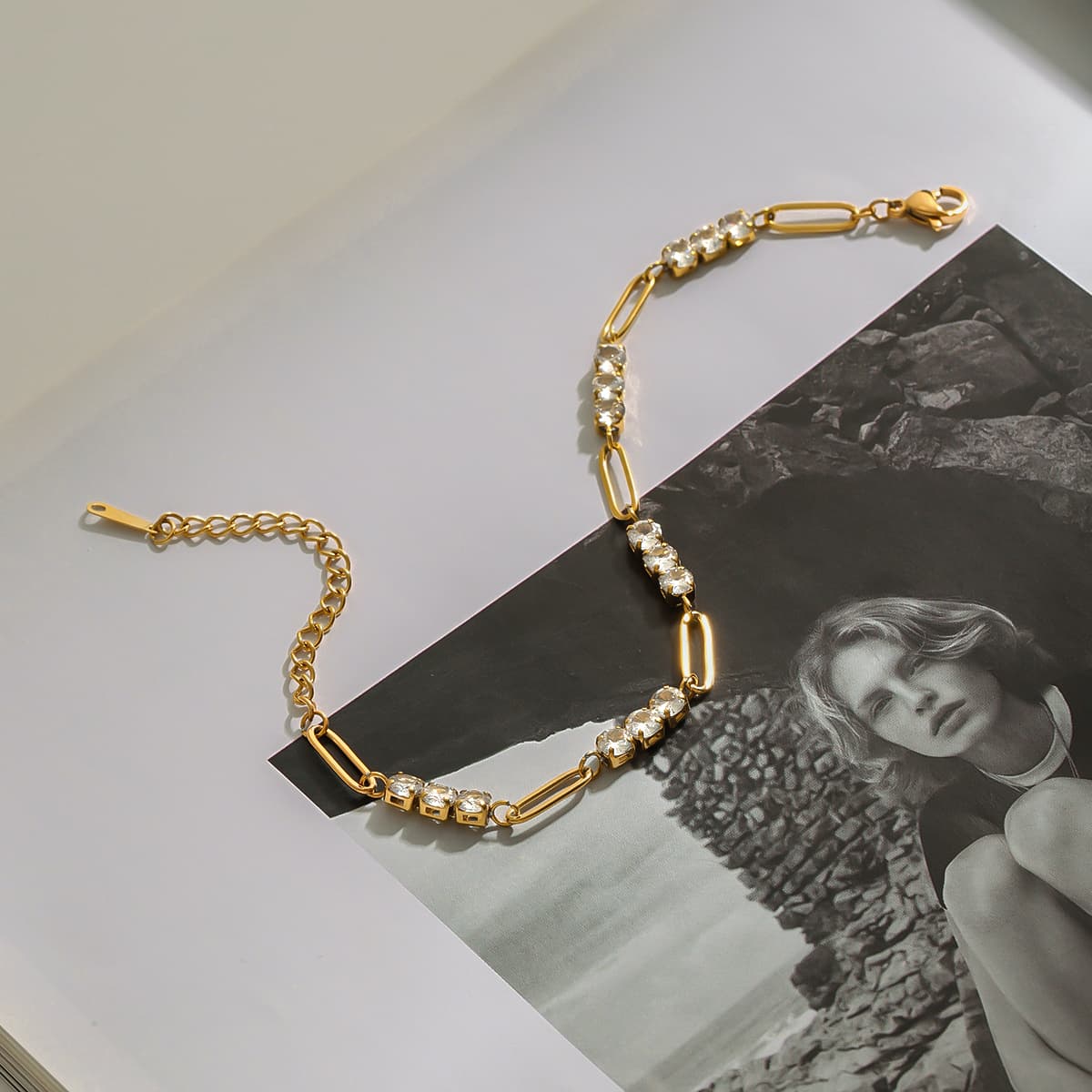 Zircon Paperclip Bracelet