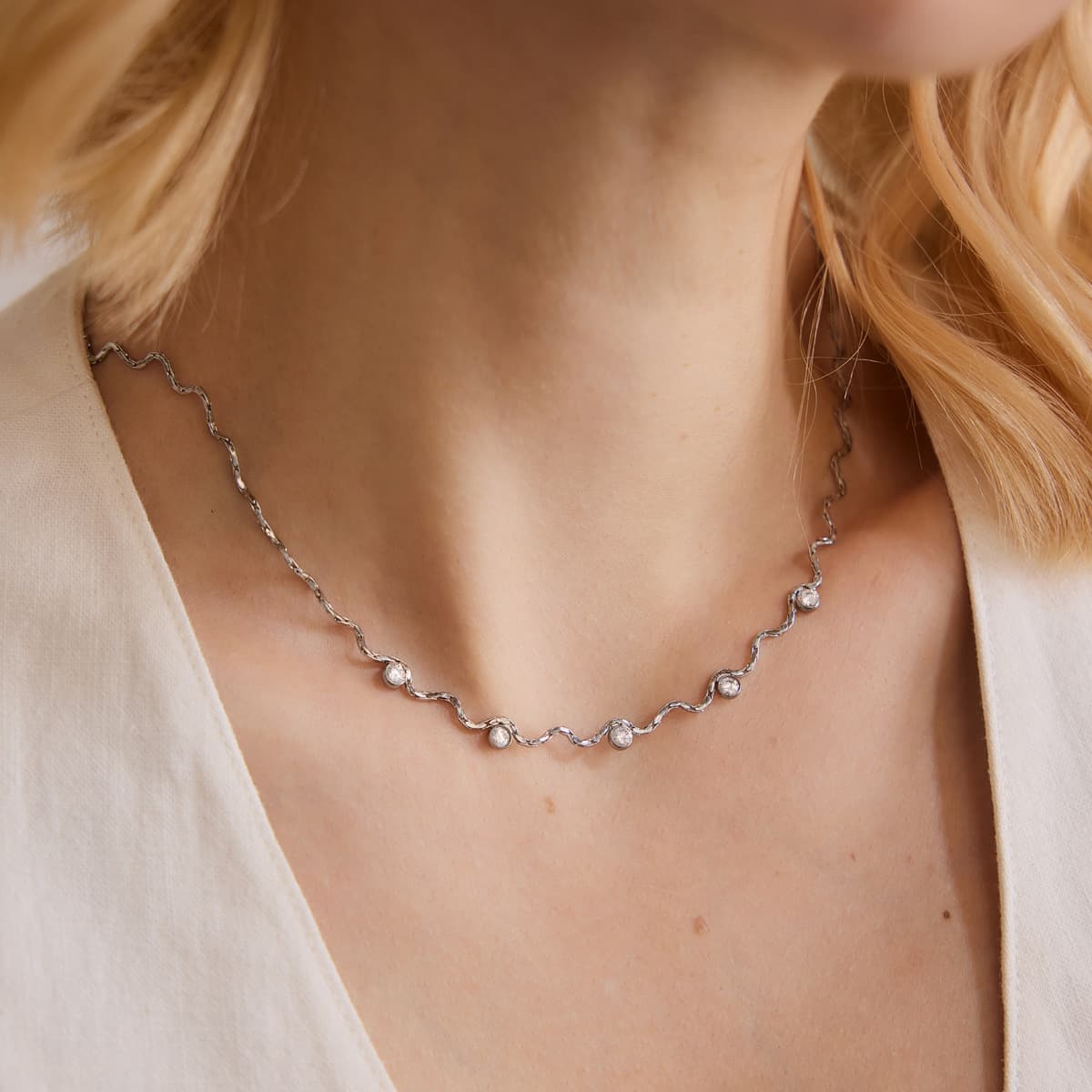 Wave Chain Necklace