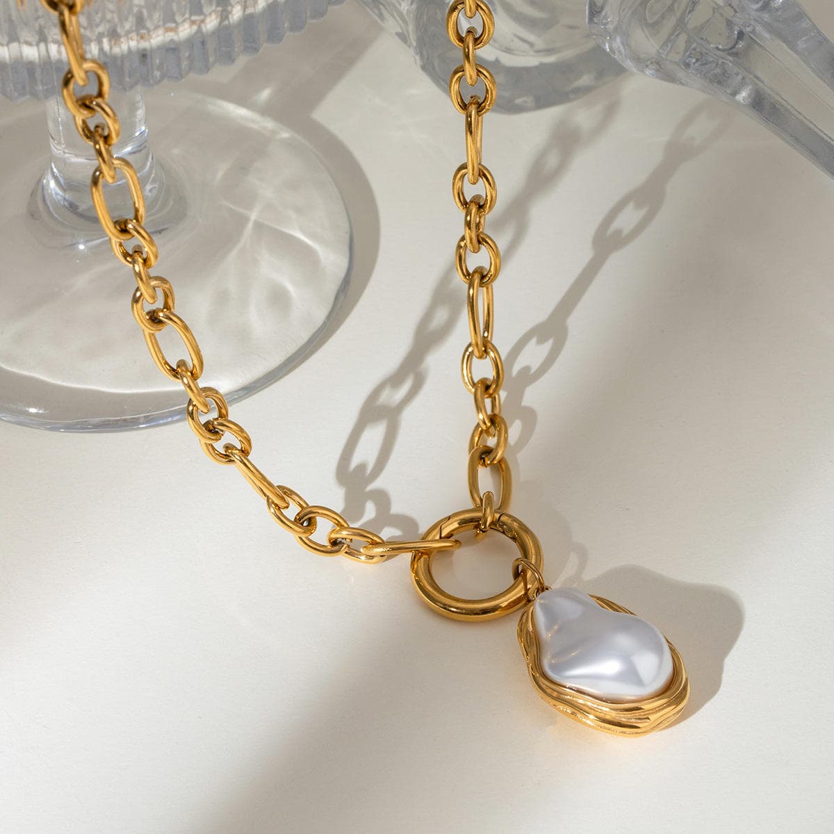 Pearl Pendant Necklace 