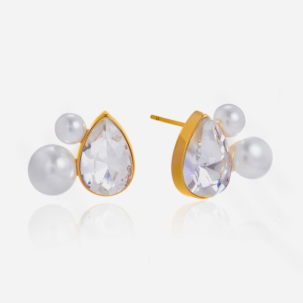 Pearl Studs